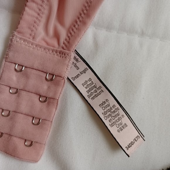 Victoria's Secret Dream Angels push up without padding bras (lot of 2) - Picture 7 of 7